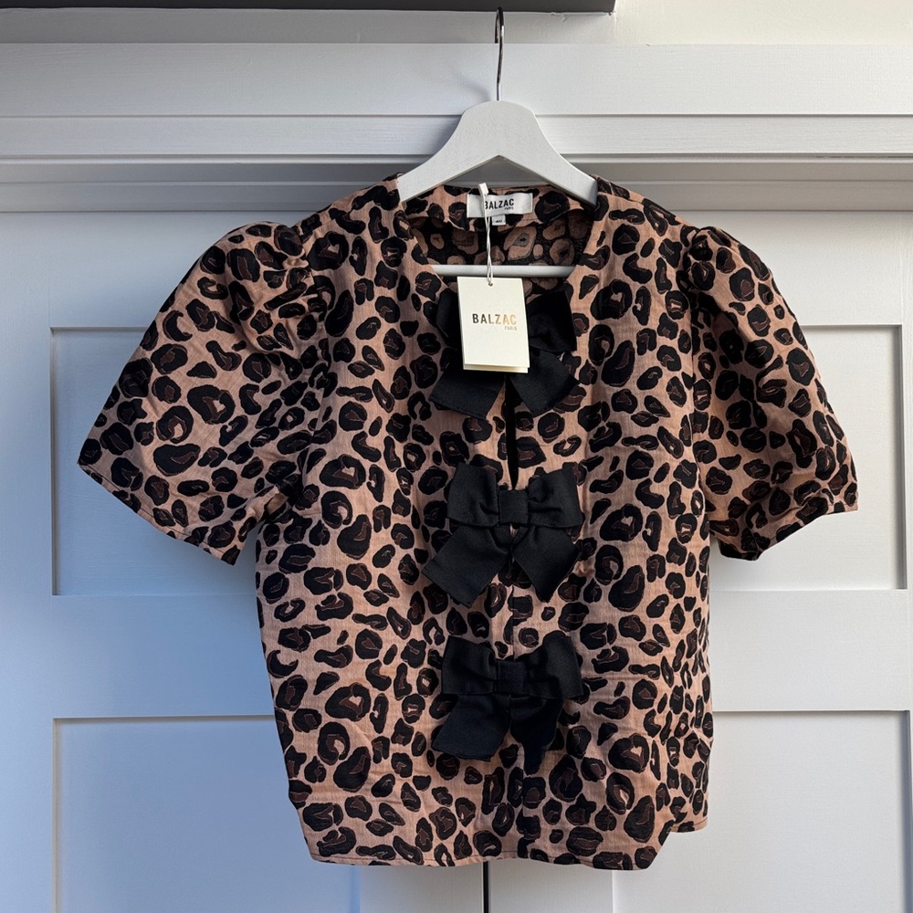 NWT Balzac Paris Leopard Print Noemie Blouse. Size 40